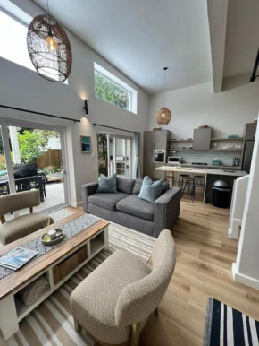 Theresa Way Double Volume Apartment